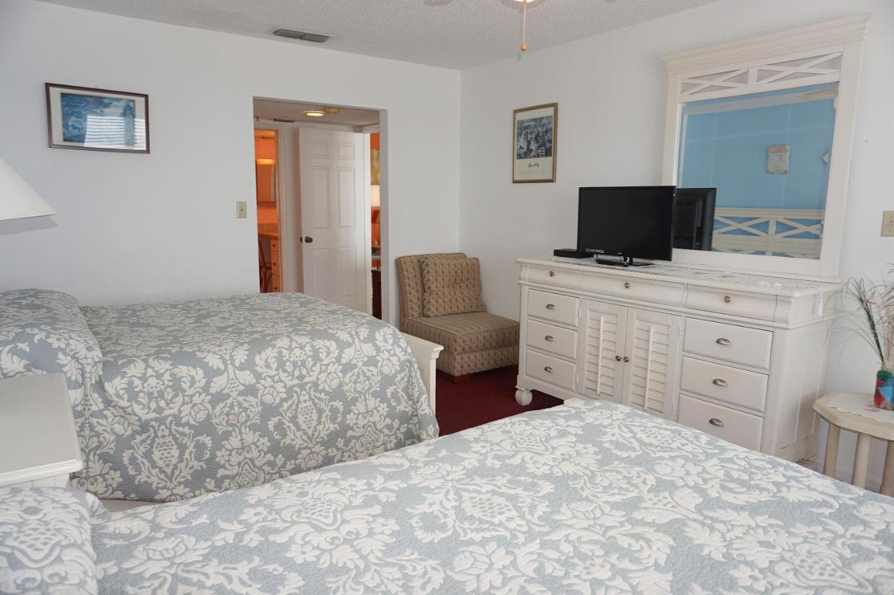 Sea Breeze Resort By Travel Resort Services Madeira Beach Exterior foto