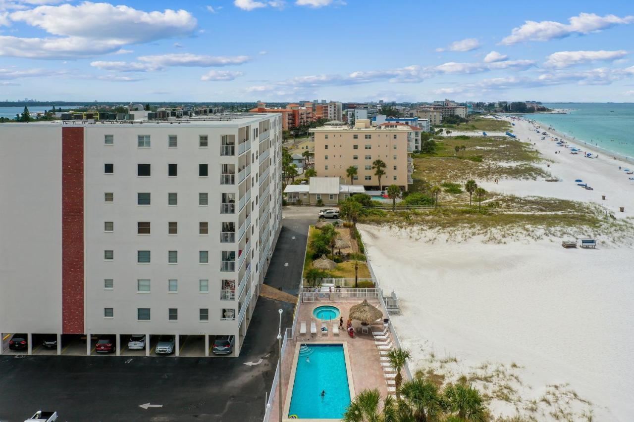 Sea Breeze Resort By Travel Resort Services Madeira Beach Exterior foto