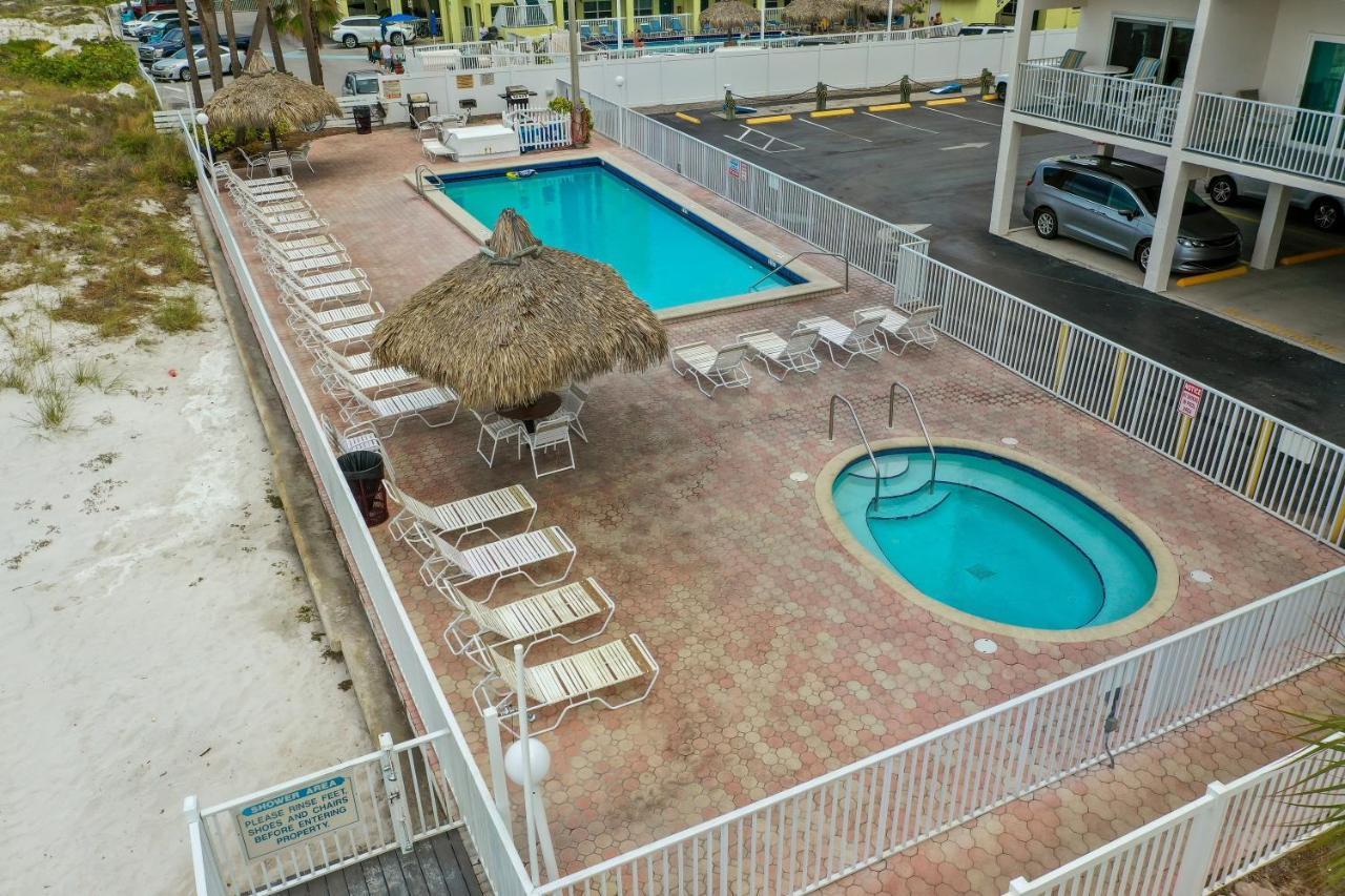 Sea Breeze Resort By Travel Resort Services Madeira Beach Exterior foto